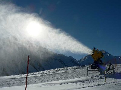 Neue M12 Kanone im Einsatz