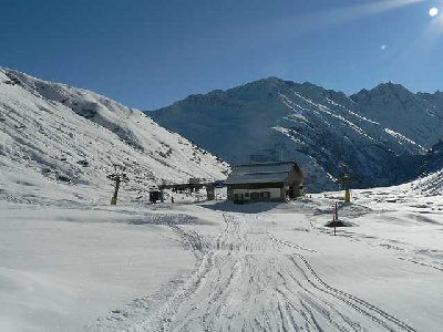 Unten Richtung Talstation der beiden 4er Sesselbahnen