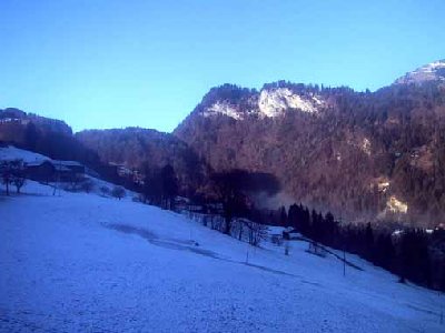 Das ist die Chlus, der den Nebel nur langsam hindurchlässt.