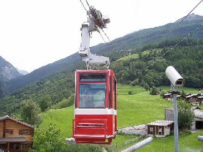 Turtmann-Unterems-Oberems von der Station Unterems aus. Umbau Garaventa-Küpfer