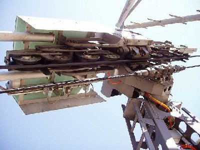 Hier das Zweite. Beides Pendelbahnen mit 10er Kabinen