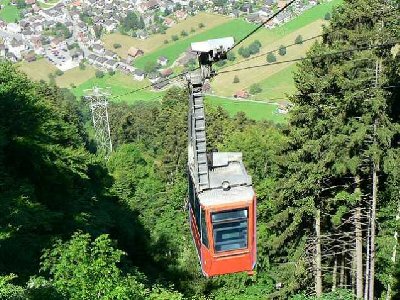 Luftseilbahn Schattdorf Haldi