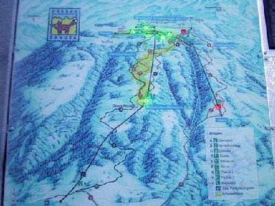 Der Plan bei der Talstation, hier sieht man, wie lange der Vaccalift ist.