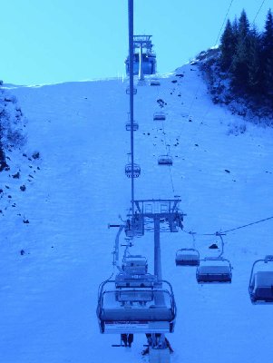 Die Fundamente vom Skilift hab ich nicht mehr gesehen. Wurden die abgetragen?