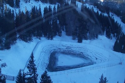 Speicherteich auf Dorfgasteiner Seite. Ein größerer Speicherteich auf Großarler Seite war auch nicht mehr gerade voll....