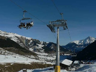 6KSB von der neuen Piste aus. Piste hat mich nicht ganz überzeugt.