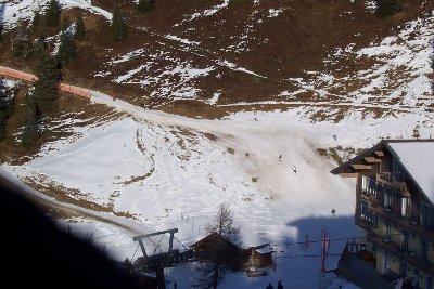 Zufahrt zur 4er-KSB Top Liner, auch die Pisten an diesem Lift waren nicht sonderlich gut