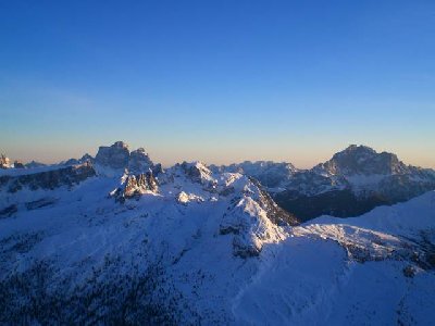 4 - Panorama Bergstation Lagazuoi.jpg