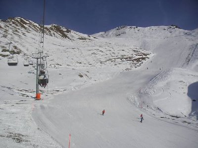 Super Pistenzustand auf der Schwarzhorn Piste Nr 2. Gratulation