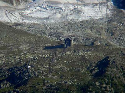 Seilbahn Bergstation Chamonix   alte Bahn aus den 20 ern.jpg