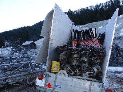 braucht noch jemand ein gehänge.....