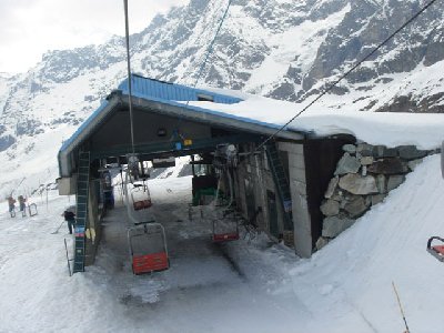 Talstation der gestrichenen Sesselbahn