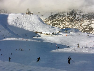 Der neue Sessellift in Verbier erfreut sich großer Beliebtheit und ist allemal kompfortabler als die FuniSpace