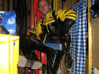 schifreak fabi im schikeller.jpg