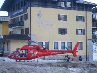 Sehr Vertrauensvoll: Ein Arzt mit dem Namen &amp;quot;Aufmesser&amp;quot;...