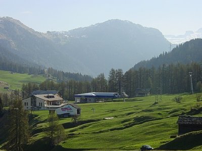 Der Skilift vorne war früher die 1.Sektion.