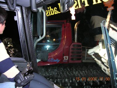 Kurze Absprache mit Rainer, und schon raste er mit meiner Freundin wieder davon. ^^