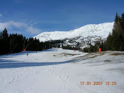 Auch der Lanzenwald an der Talstation war gegen die Temperaturen machtlos....