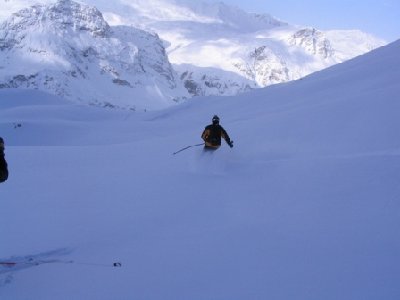 Abfahrt vom Cugnai im 40cm Pulver!