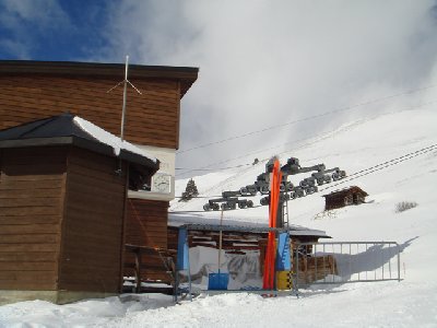 Skilift Flüelamäder. Ausser Betrieb