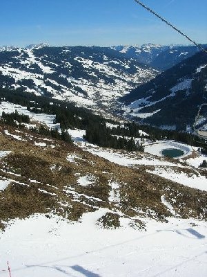 Speichteich scheint fast leer zu sein