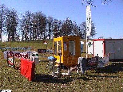 Bei der Talstation des langen Seilliftes hat es sogar ein Drehkreuz :)<br />Preis für eine Tageskarte der beiden Seillifte 5 sFr.