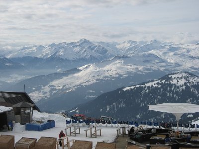 Seit wann gibt es eigentlich am Crap Sogn Gion so eine Massenbewirtungsinstitution?