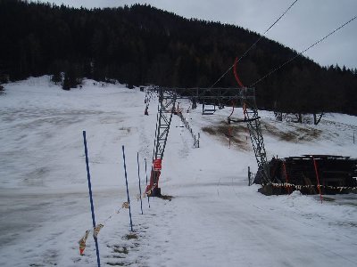 Trassenverlauf mit 2 blauen Pisten