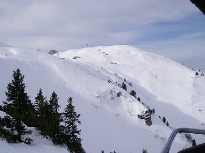 Blick zur Hochalpbahn (von der Jägeralpbahn)