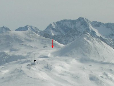Alte Bergstation (schwarzer Pfeil) und Vorschlag neue Bergstation (roter Pfeil)