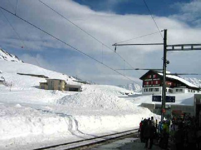 10 Bahnhof Oberalbpass.jpg