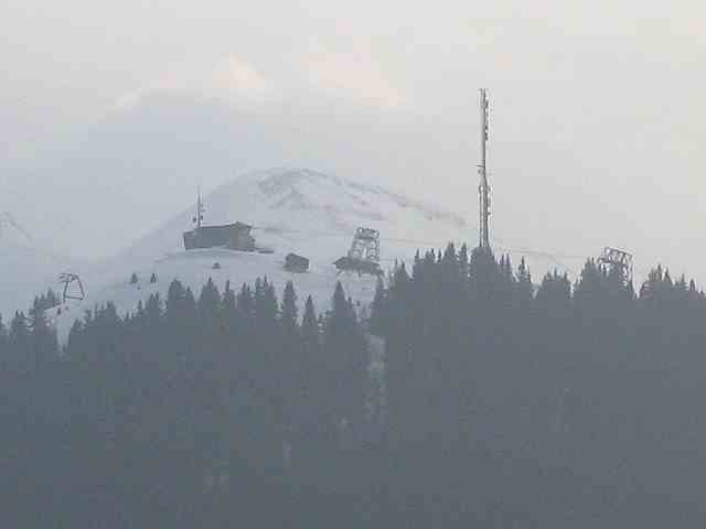 24 Seilbahn in Sedrun  eintrümig und meines wissen nichtöffentlich.jpg
