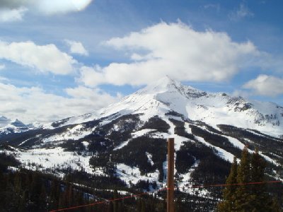 DER BERG auf dem sich alles abspielt