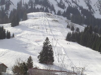 Grenzwieslift mit Pisten: (ohne Worte)