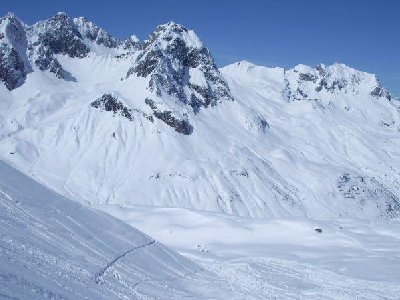 blick von den oberen ochsenböden richtung seekopf (rechts( und muggengrat (links)