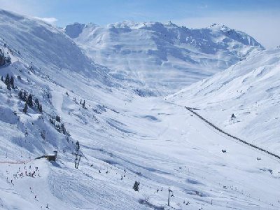 blick aus 6KSB hexenboden richtung flexenpass und albona mit DSB übungshang