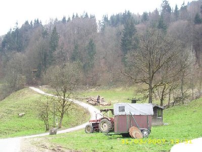Das ist das Bild von meinem Zeitungsartikel. Die Situation musste ich natürlich ausnutzen ;-)