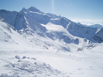Blick nach Süden zum DSB Pfaffengrat und Sl Gaiskarferner