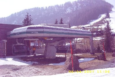 Leitner-4KSB Lärchfilzen. Fuhr leider nur mit verminderter Geschwindigkeit (Ewigst Zeit in der Station).