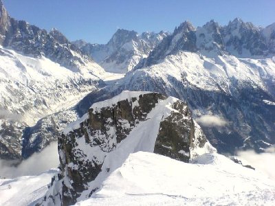 Fels in der Brandung - das Gelände ist einfach geil.