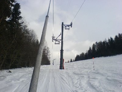 Ich hab so einen Schlepplift noch nie gesehen - einfach kultig ;-)