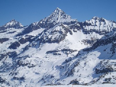 links ist das Kitzsteinhorn mal von der anderen Seite aufgenommen