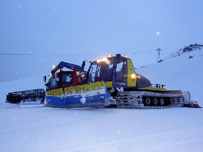 Prinoth everest (SMBB) und Pistenbully 300 W polar (CBB)