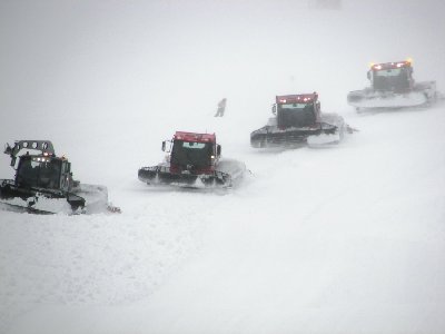 besteht aus Everst Power W, PB 280 D, PB 300 x2