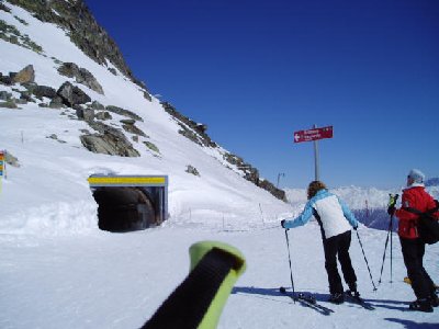 Eingang zur Tunnelpiste
