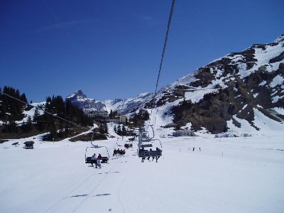 Mit dem Hopper zurück in Richtung Station Trübsee