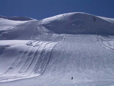 Diese Piste kann man auch im Sommer nutzen ...