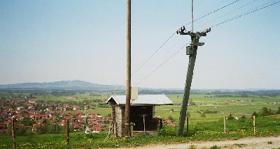 Der Auerberg im Hintergrund...