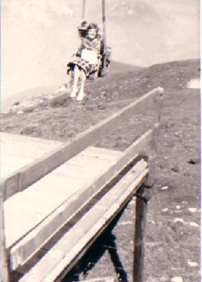 Eine &amp;quot;junge&amp;quot; (unbekannte) Dame kurz vor dem Ausstieg im Karrenstöckli.