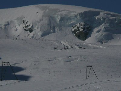 Sommerskigebiet vom Furgsattel aus gesehen